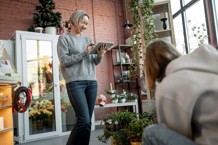 The Role of AR in Enhancing Consumer Experience for Home Goods Retailers